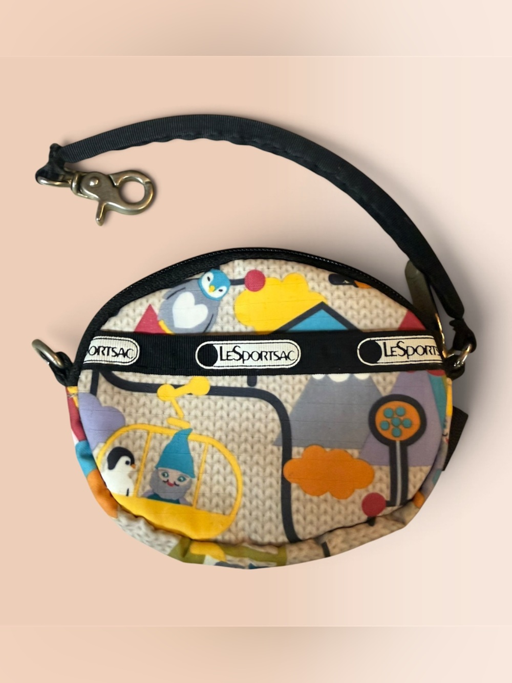 LeSportsac Gnome Ski Lift Round Wristlet Coin Purse Pouch Gnomes Penguins